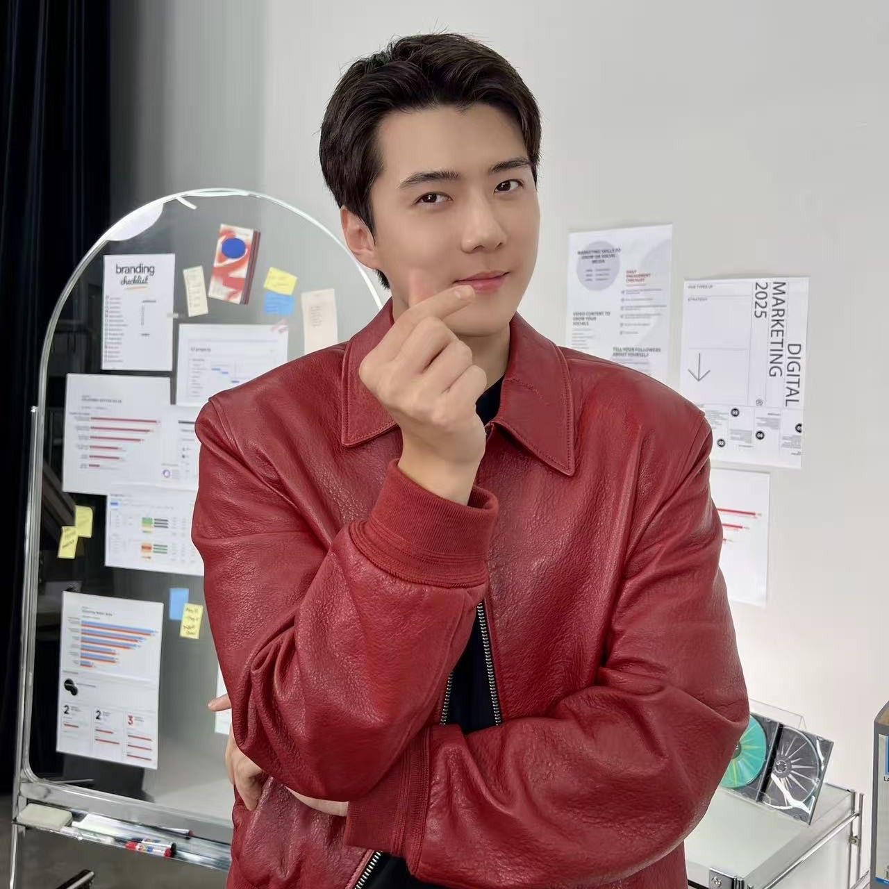 Recent activity shot of Sehun (EXO)