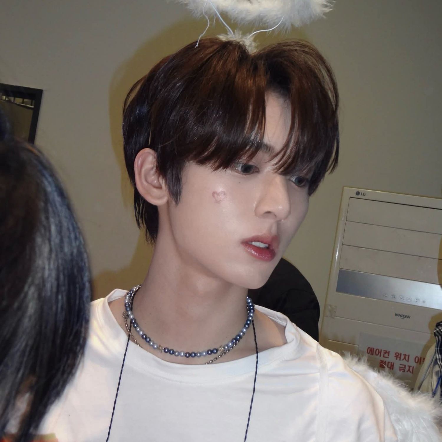 Foto terbaru Han Yujin (ZEROBASEONE)