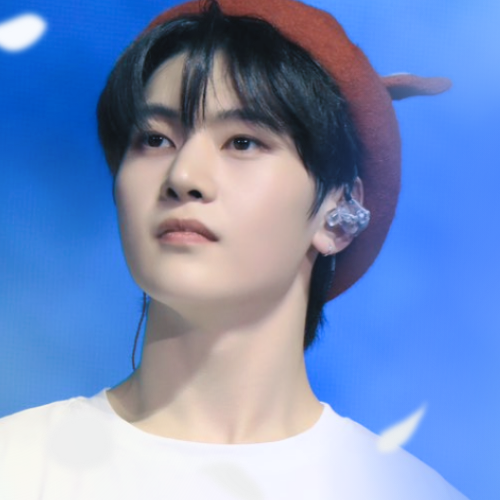 Behind-the-scenes cut of Seok Matthew (ZEROBASEONE)