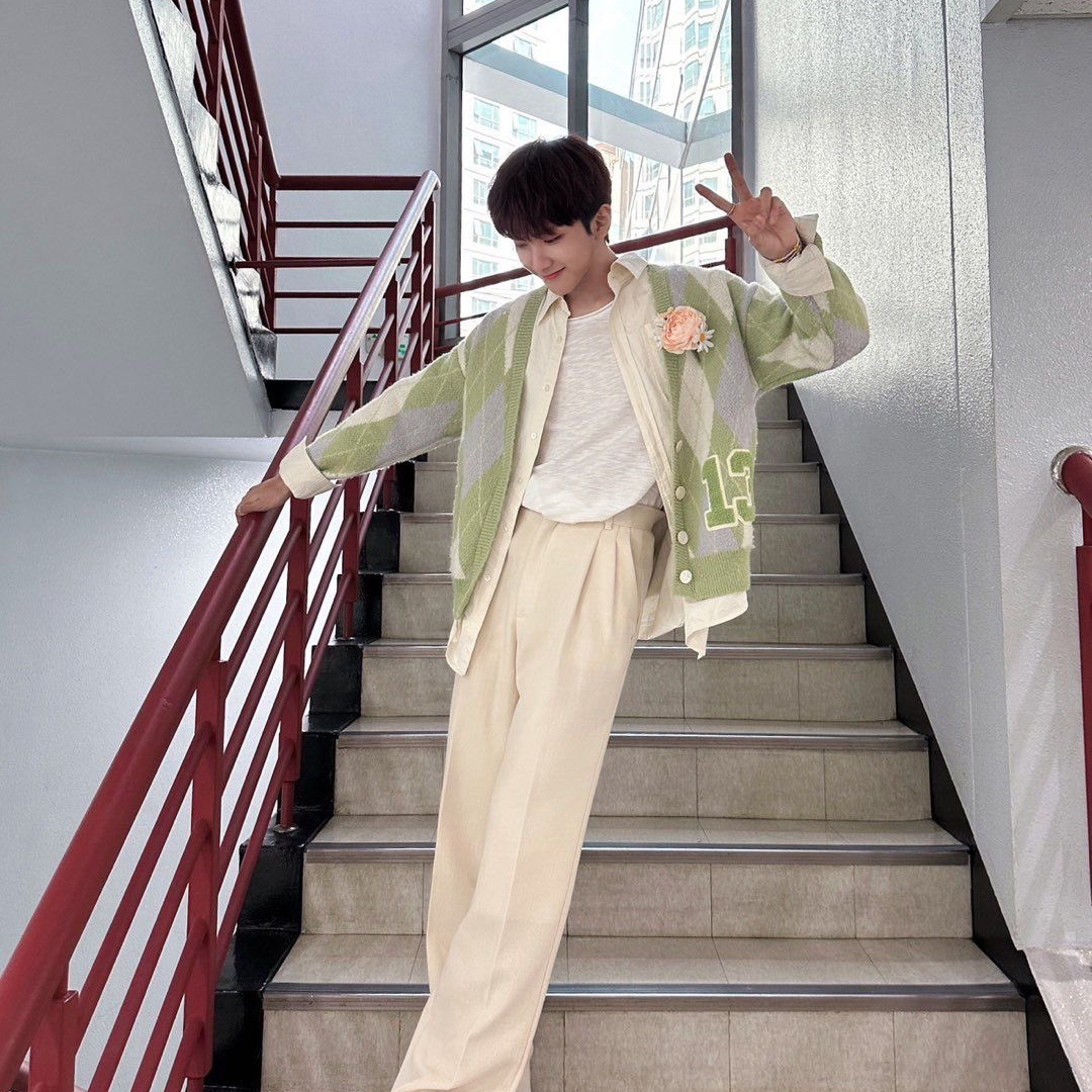 Recent activity shot of Woonhak (BOYNEXTDOOR)