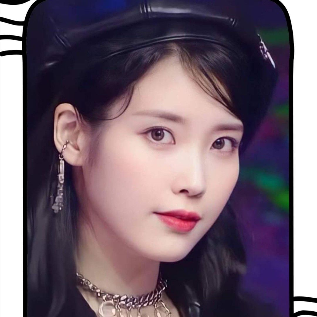 아이유 최근 활동샷