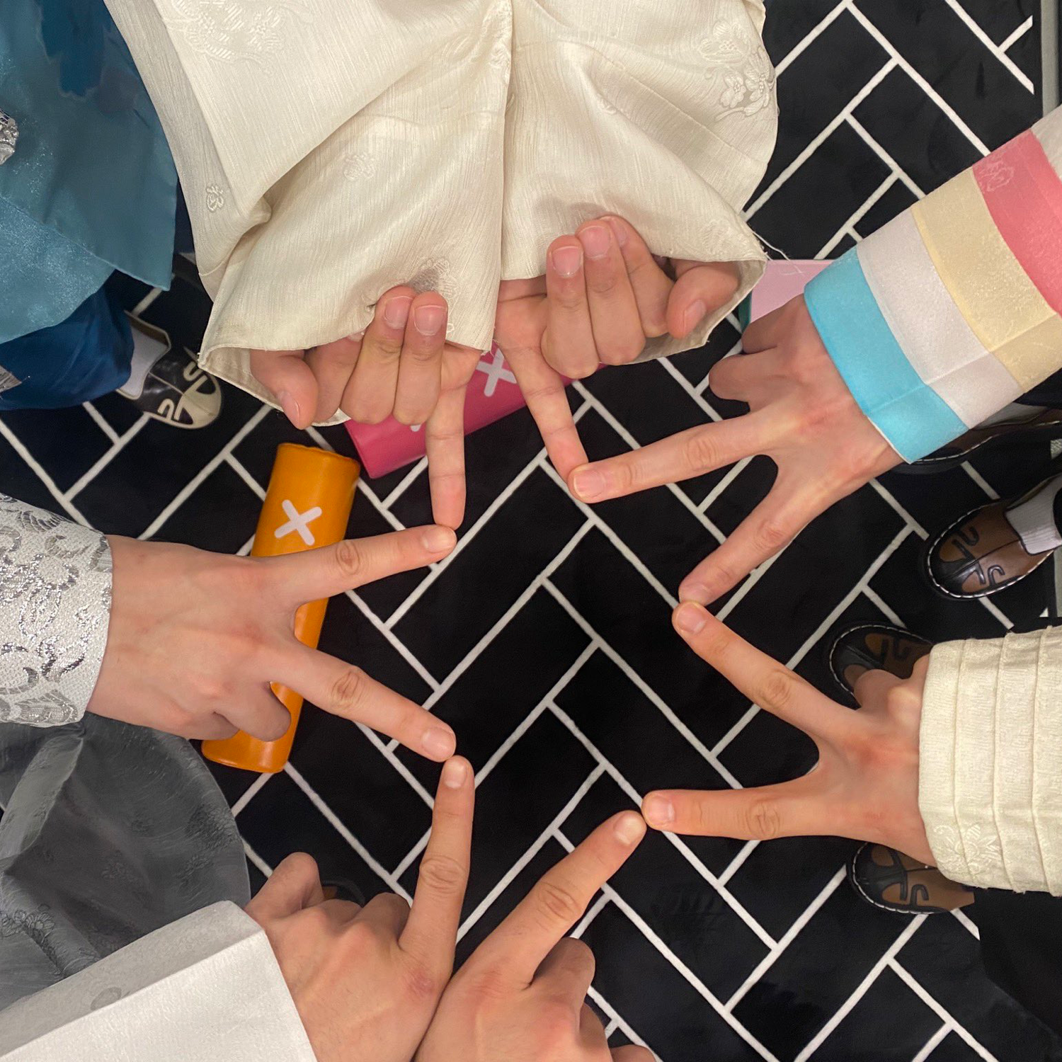 A moment captured by NU'EST's fan