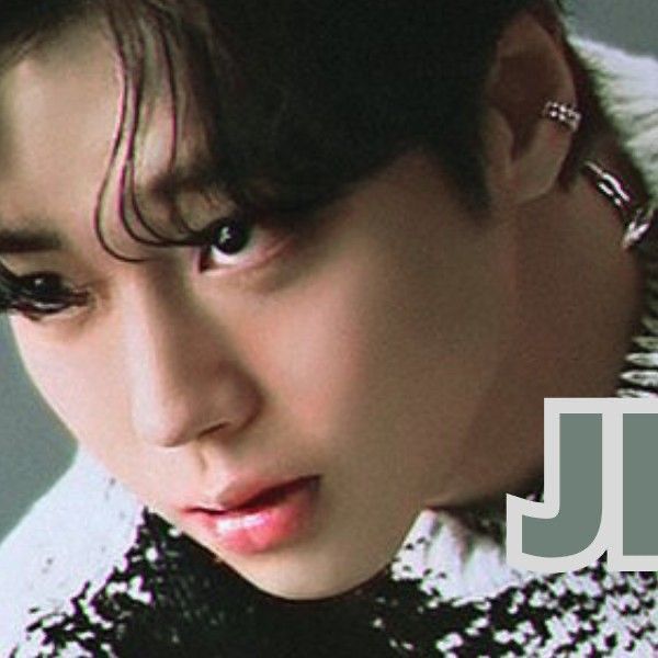 朴志訓粉絲拍下的瞬間