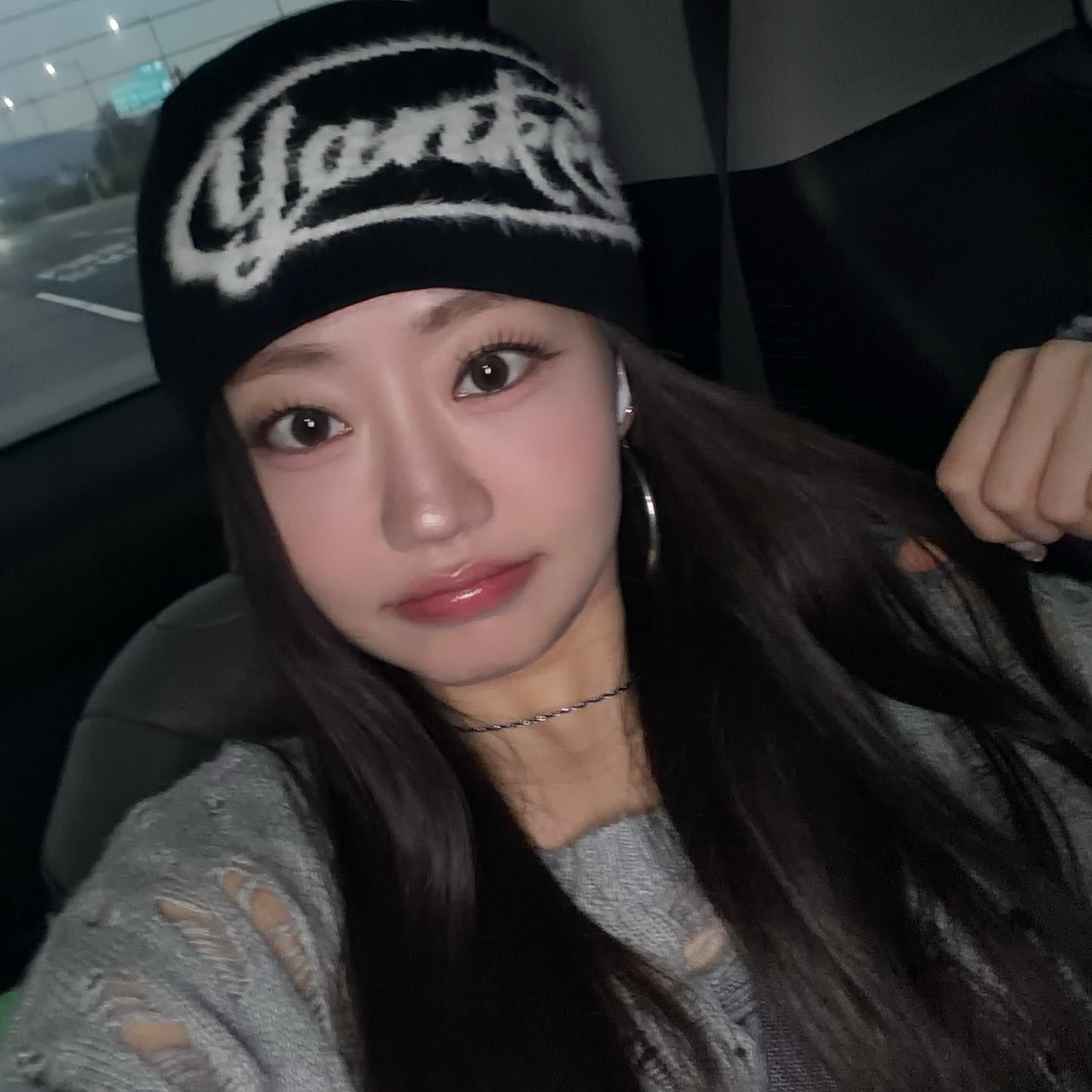 Behind-the-scenes cut of Julie (KISS OF LIFE)