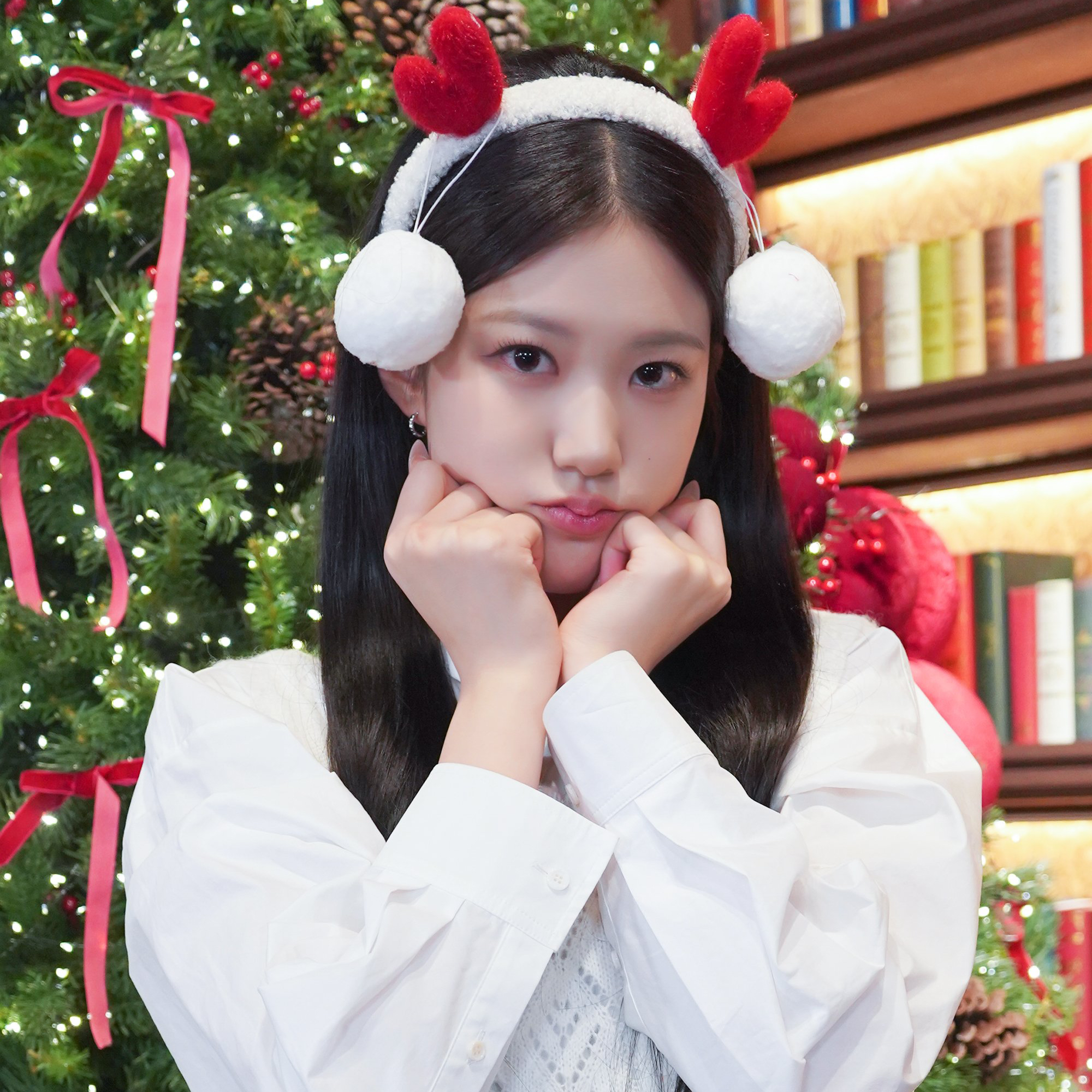 Latest photo of Yoon Jiyoon (izna)