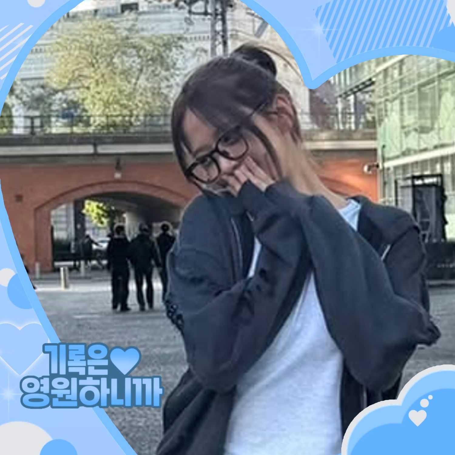 Latest photo of An Yujin (IVE)