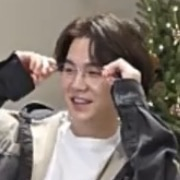 Foto terbaru SUGA (BTS)