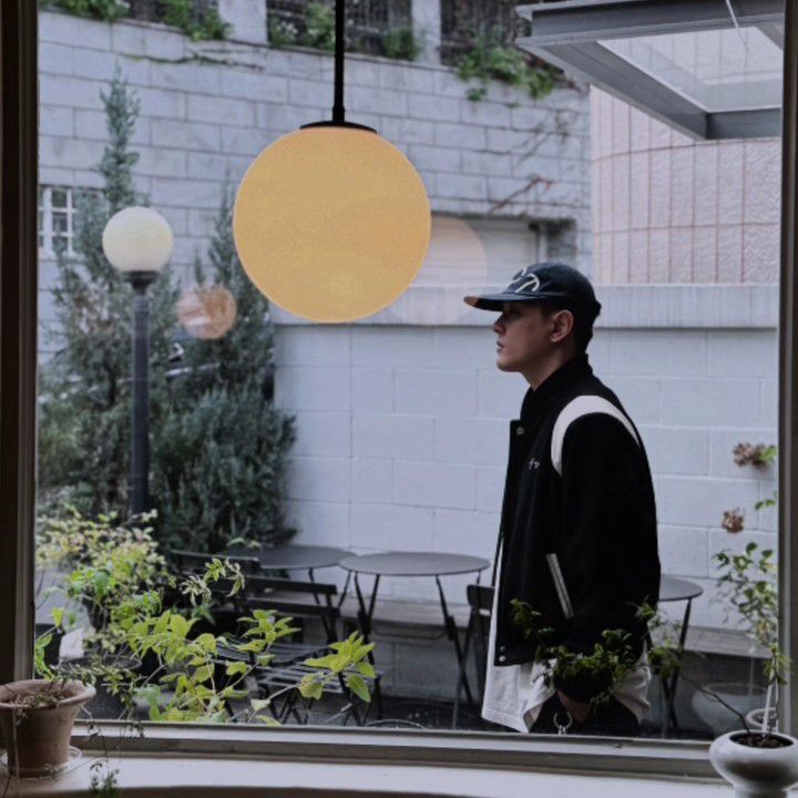 Latest photo of DK (iKON)