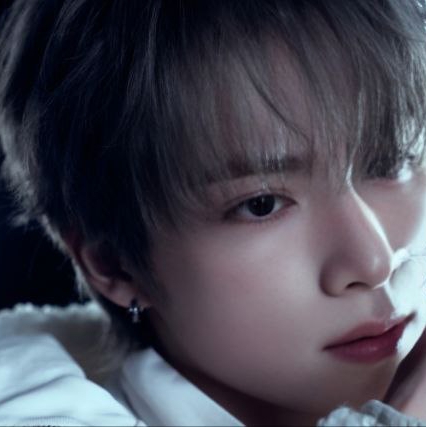 Recent activity shot of XIAOJUN (WayV)