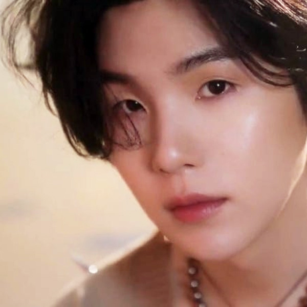 Latest photo of SUGA (BTS)