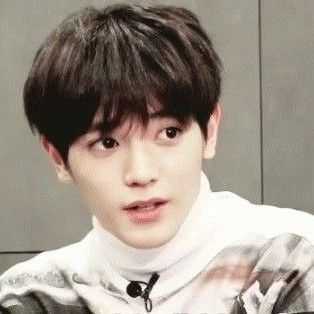 テヨン (NCT 127)の最新写真