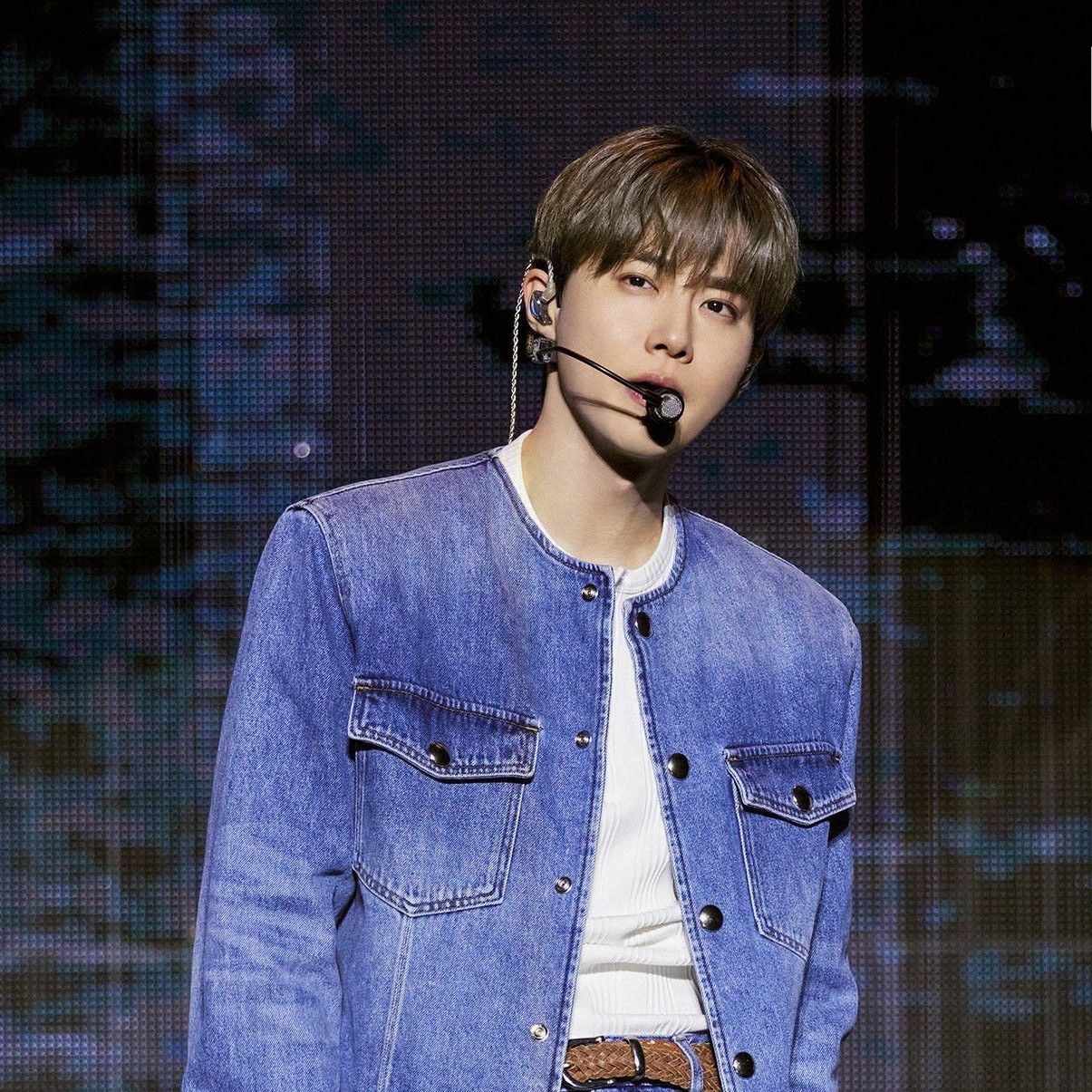 A moment captured by Suho (EXO)'s fan