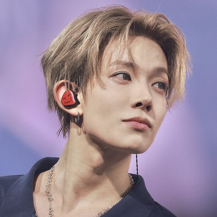 Momen yang diabadikan oleh penggemar Heeseung (ENHYPEN)