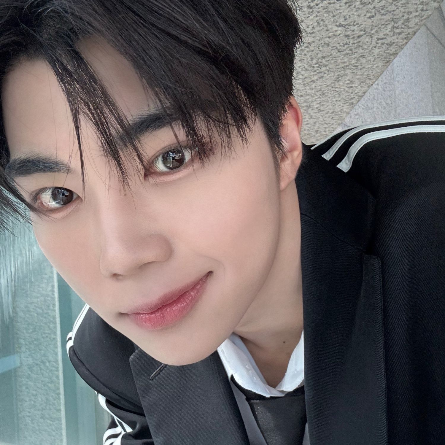 Behind-the-scenes cut of Park Gunwook (ZEROBASEONE)