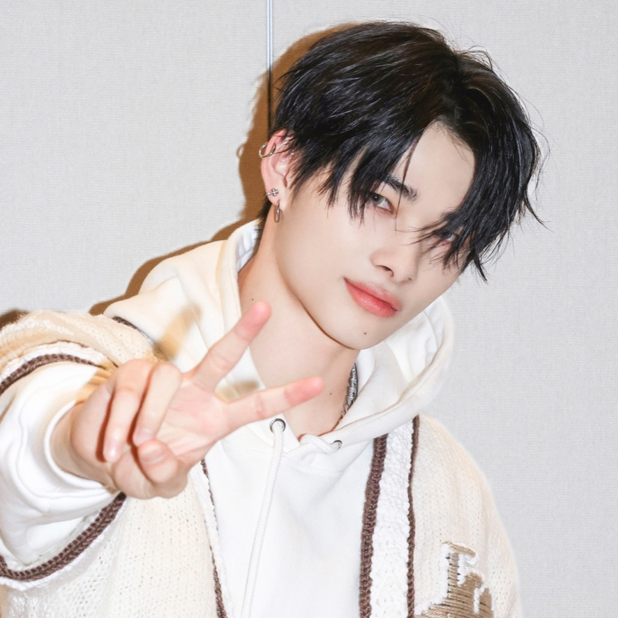 NI-KI (ENHYPEN)的最新活动照片