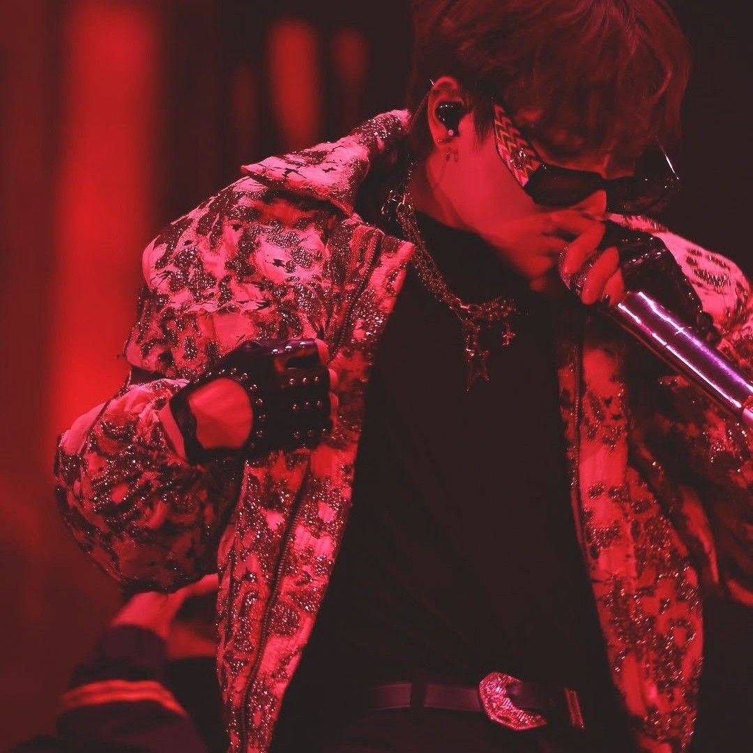 Recent activity shot of Hongjoong (ATEEZ)