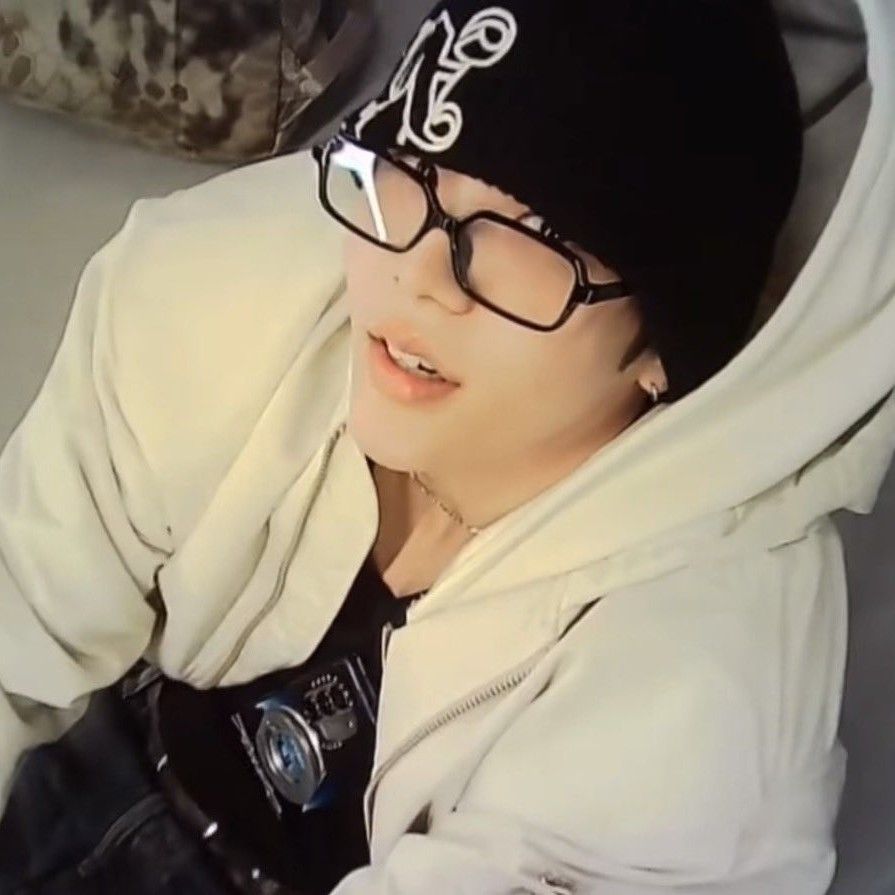 Recent activity shot of SHOTARO (RIIZE)