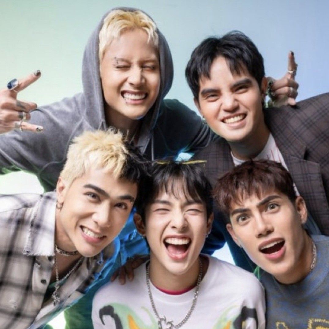 A moment captured by SB19's fan