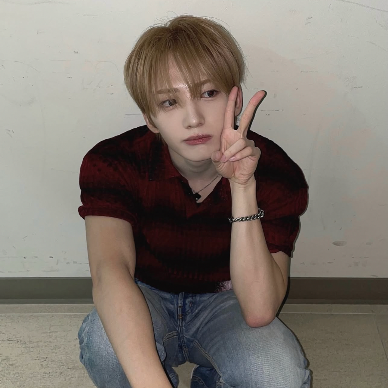 Behind-the-scenes cut of Minjae (Xikers)