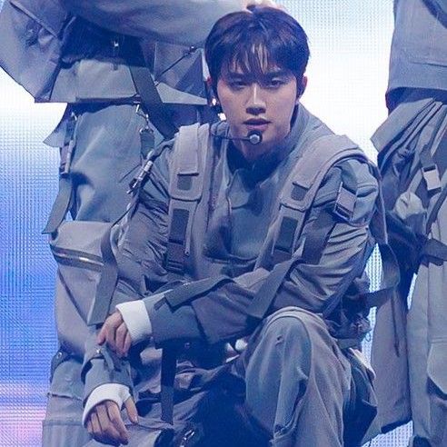 D.O. (EXO)的最新照片