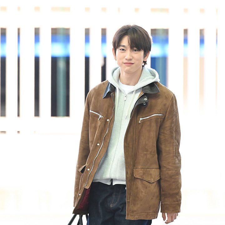 진영 (GOT7) 최근 활동샷