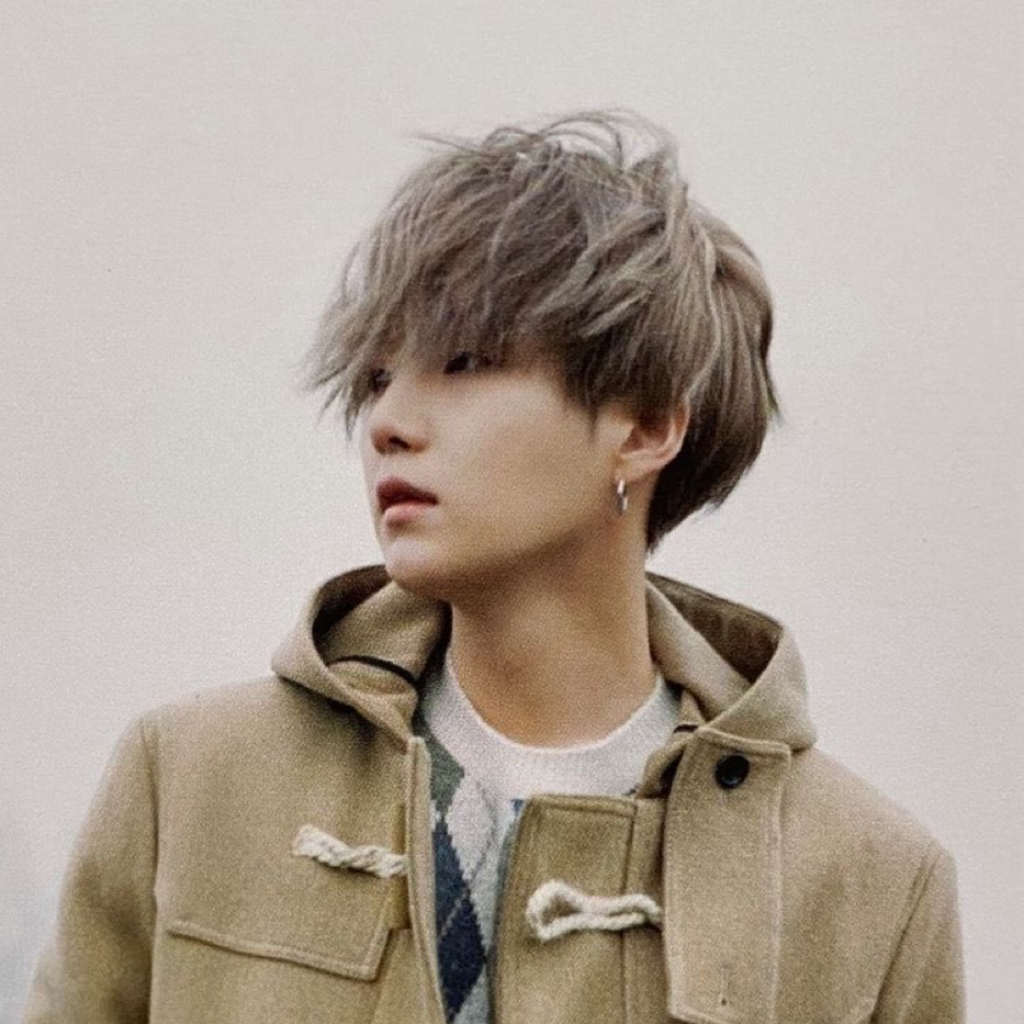 슈가 (방탄소년단)의 최신 사진