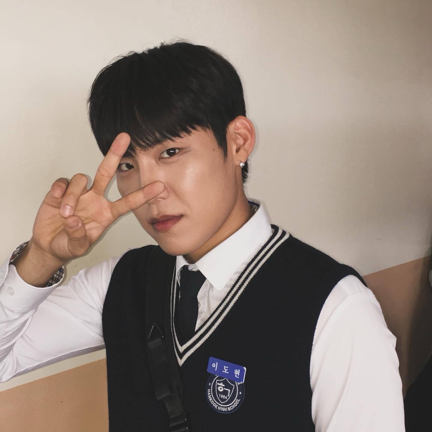 Latest photo of Park Woojin (AB6IX)