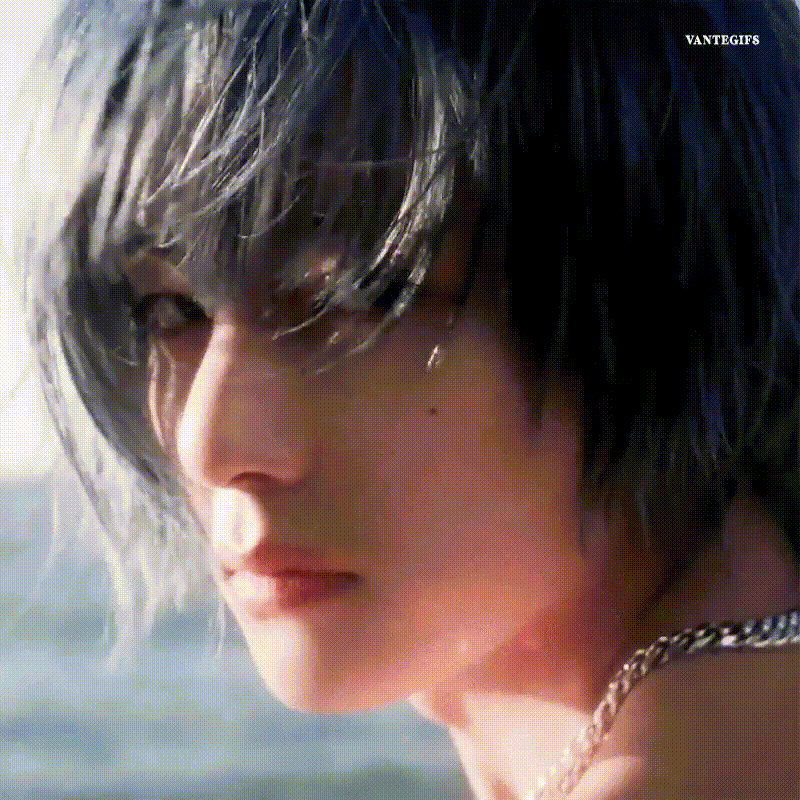 Latest photo of V (BTS)