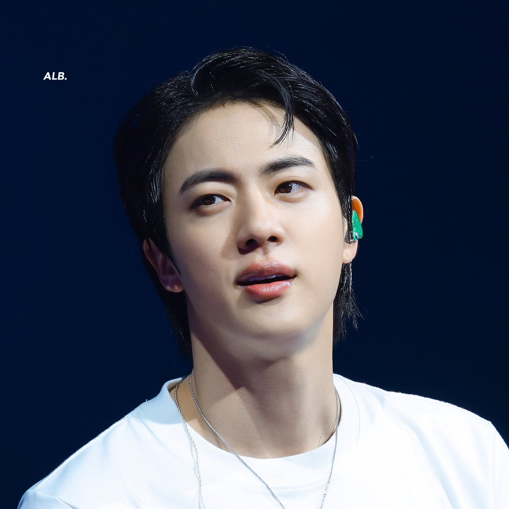 Jin (防弹少年团)的幕后花絮