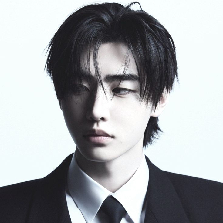 成訓 (ENHYPEN)的最新照片