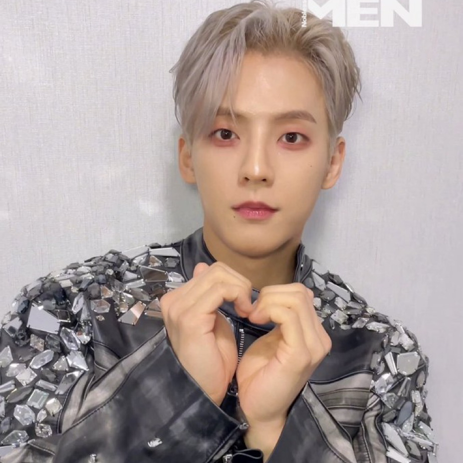 Behind-the-scenes cut of Lee Minhyuk (BTOB)