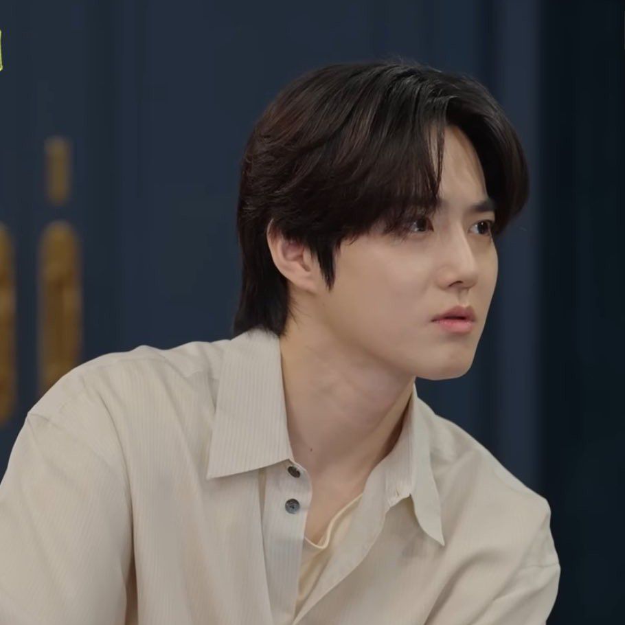 A moment captured by Suho (EXO)'s fan