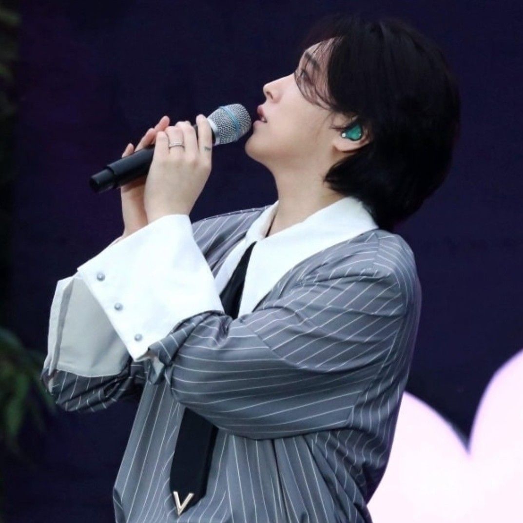 Latest photo of Sungmin (Super Junior)