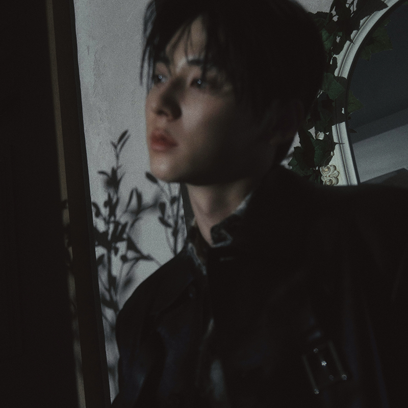 Latest photo of Hwang Minhyun