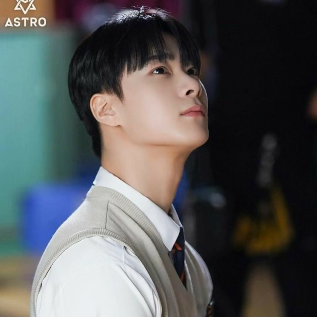 아스트로의 비하인드 컷