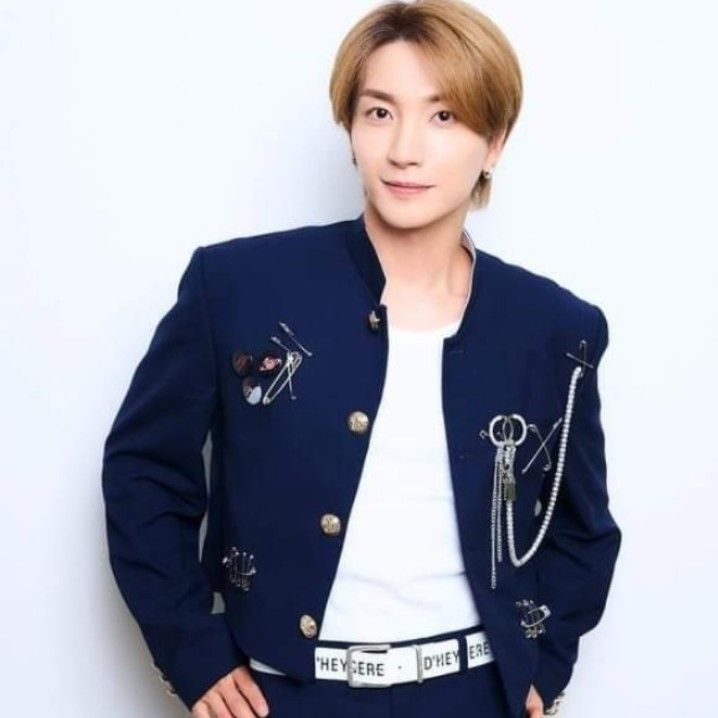 Behind-the-scenes cut of Leeteuk (Super Junior)
