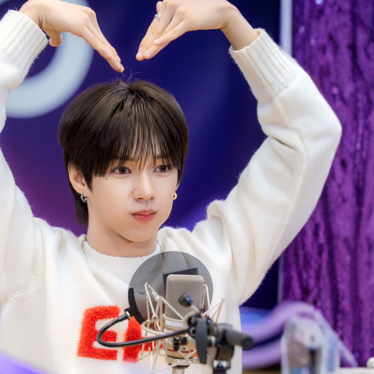 Latest photo of JL (AHOF)