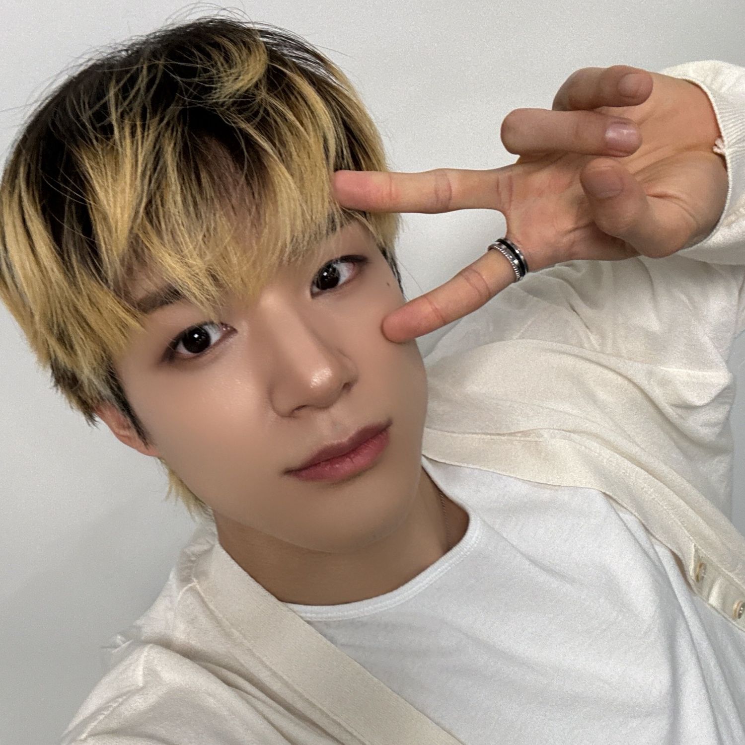 Behind-the-scenes cut of Jeno (NCT DREAM)