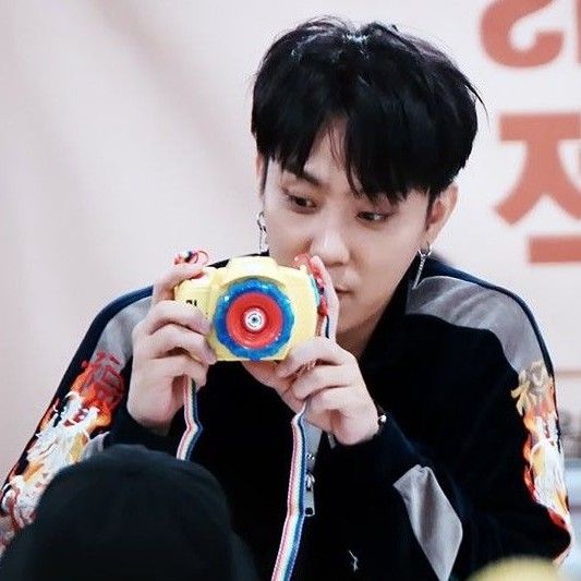 A moment captured by Eun Jiwon (SECHSKIES)'s fan