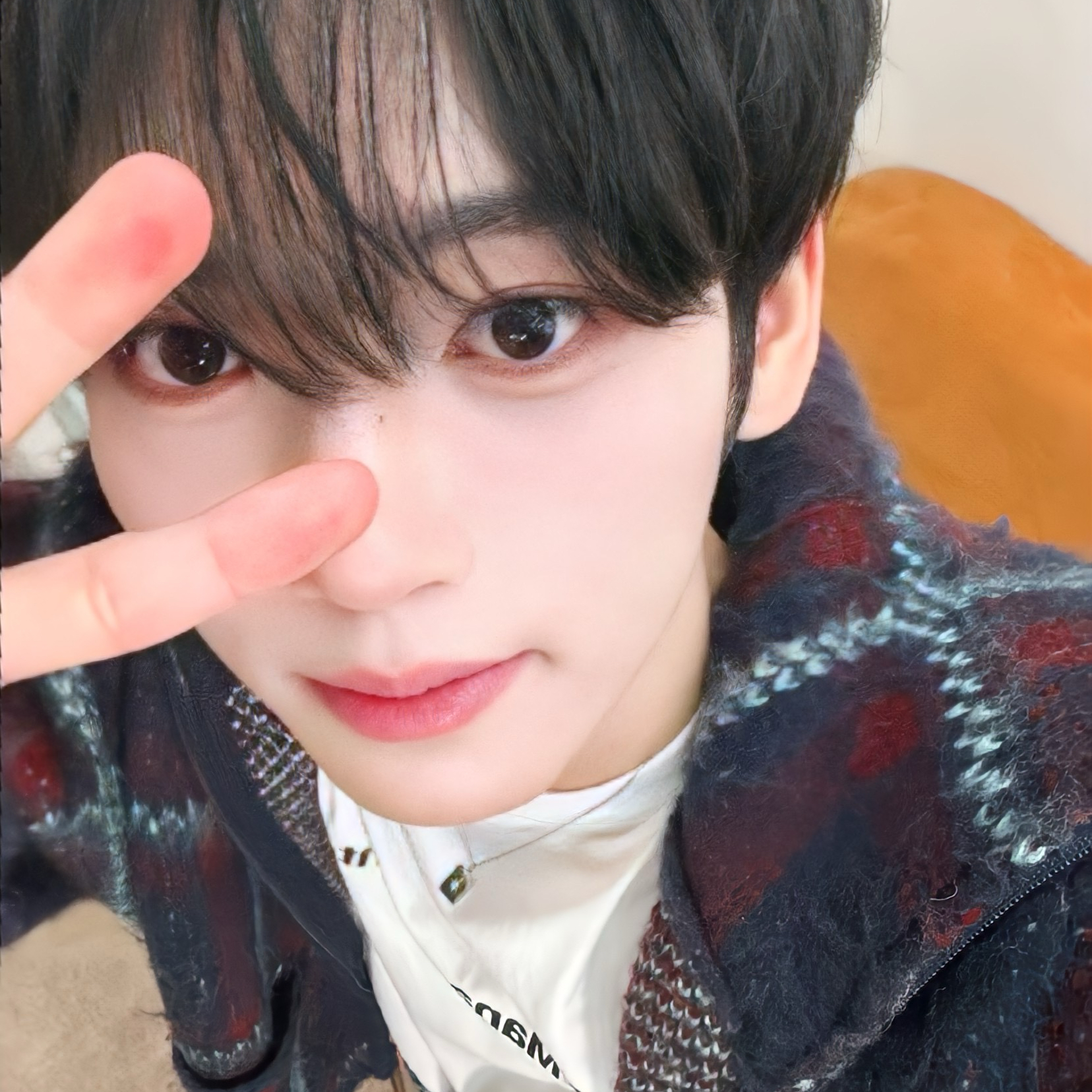 Latest photo of Han Yujin (ZEROBASEONE)