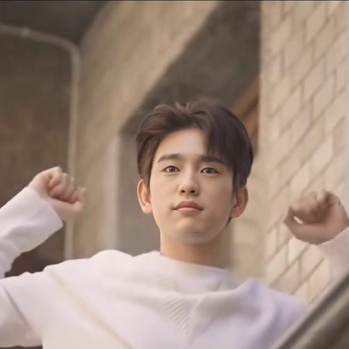 A moment captured by Jinyoung (GOT7)'s fan