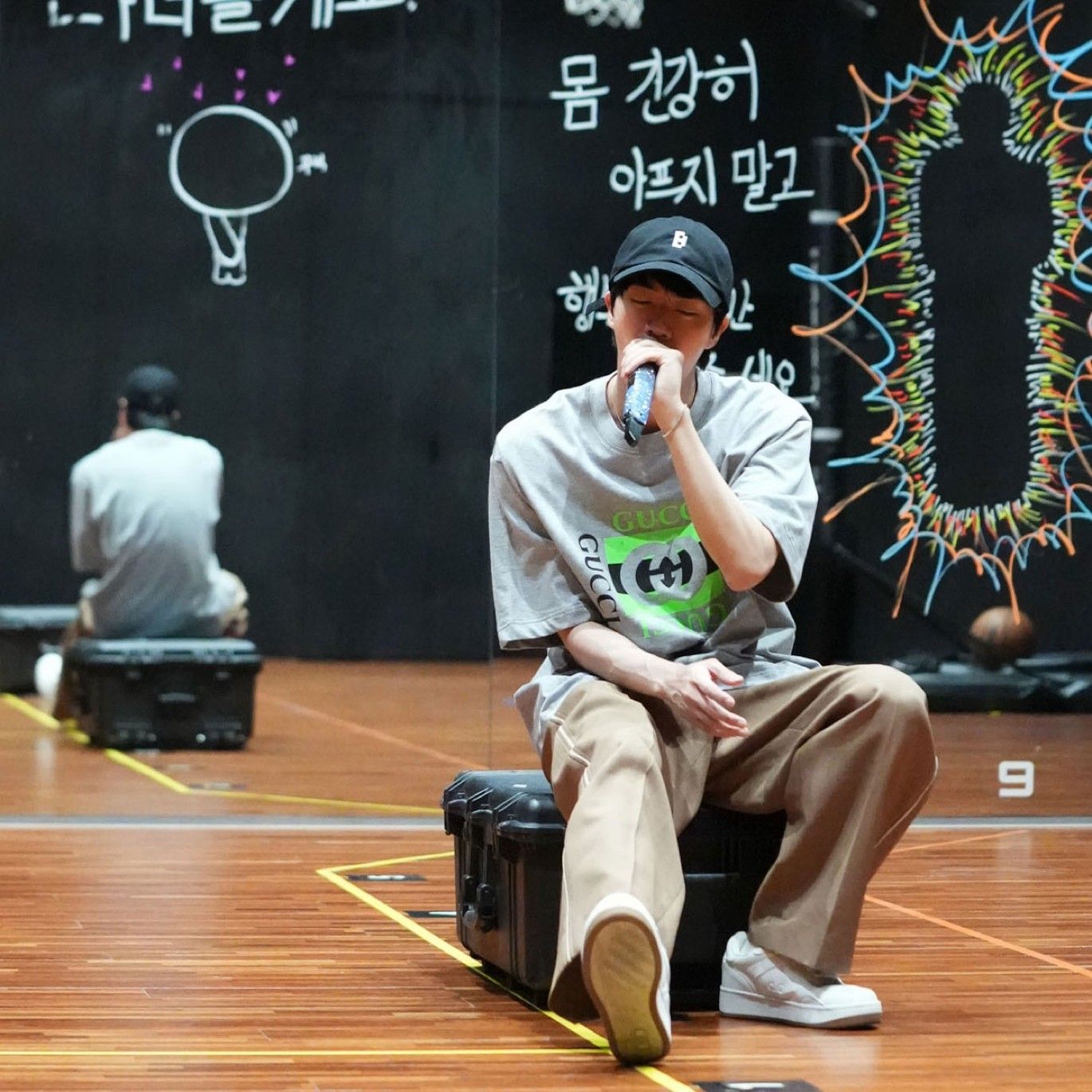 진 (방탄소년단)의 비하인드 컷