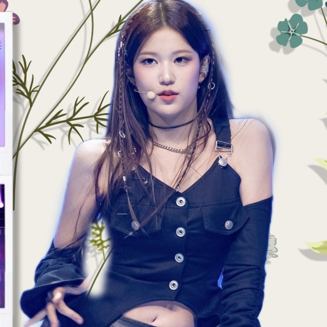 Behind-the-scenes cut of Yoon Jiyoon (izna)