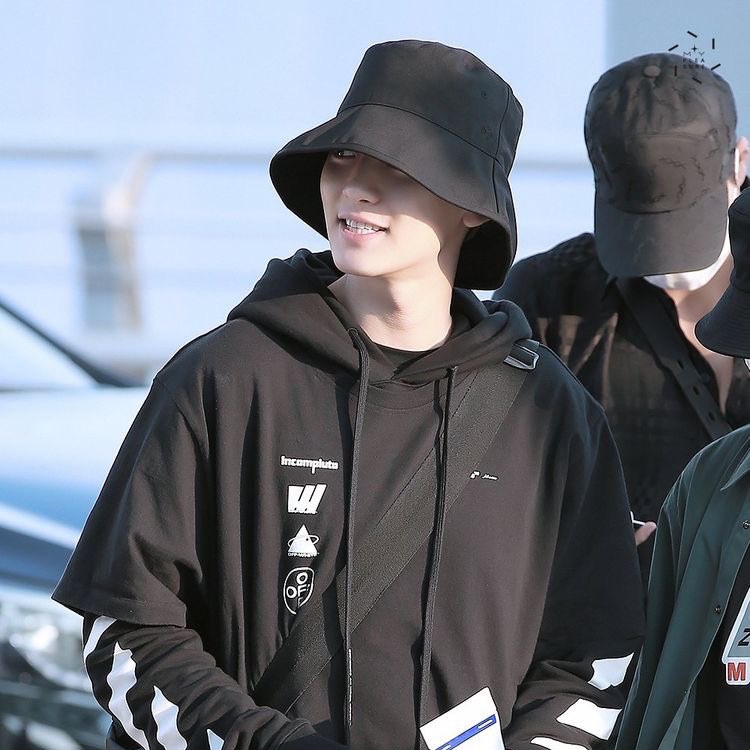 찬열 (EXO) 팬이 찍은 순간