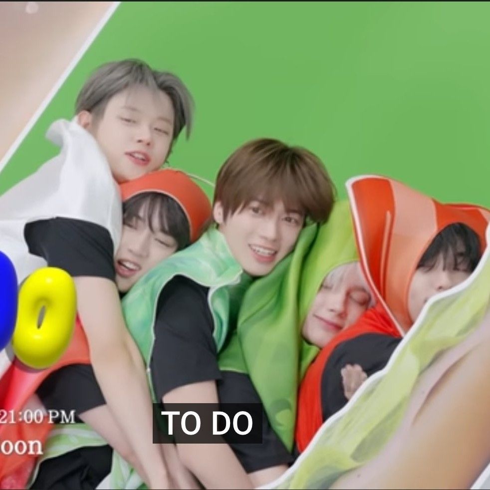 투모로우바이투게더의 비하인드 컷