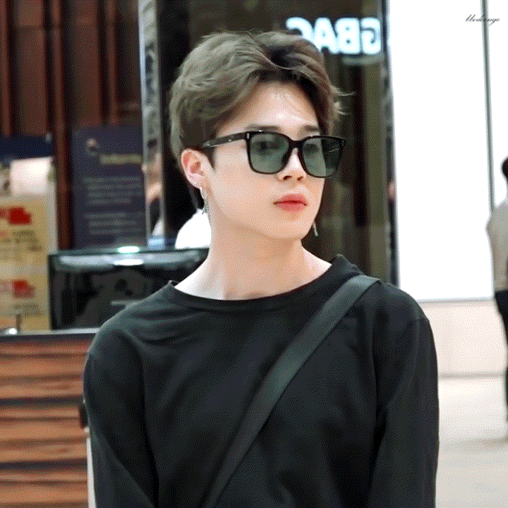 Momen yang diabadikan oleh penggemar Jimin (BTS)