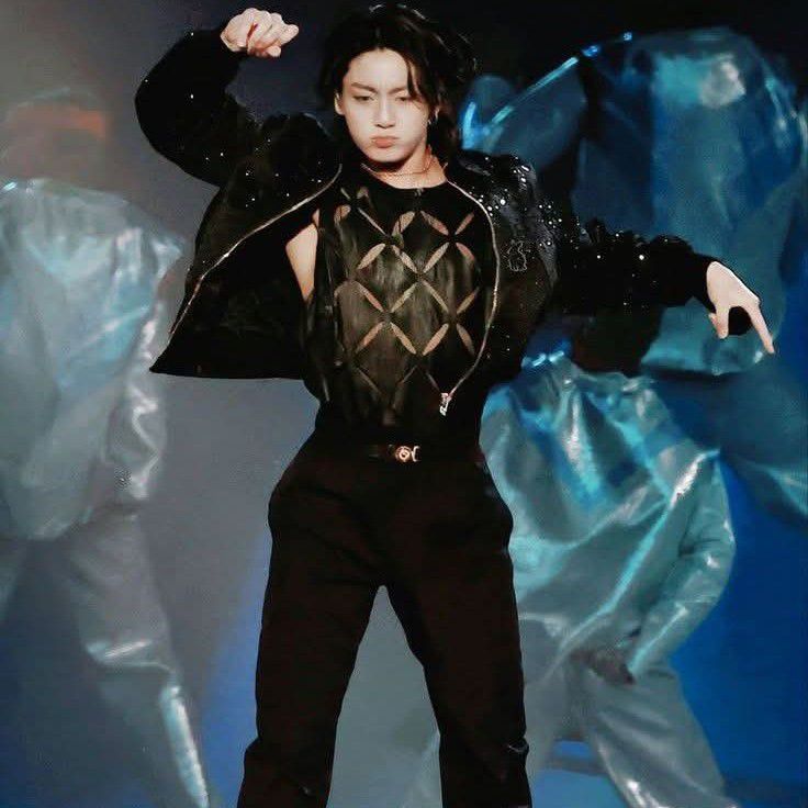 Momen yang diabadikan oleh penggemar Jungkook (BTS)