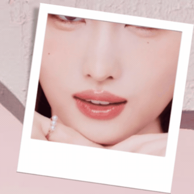 モモ (TWICE)の最新写真