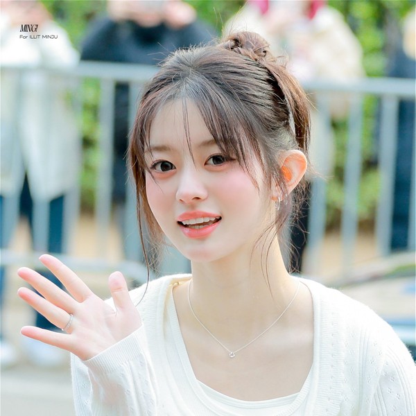 Popular profile picture of Minju (ILLIT) loved by fans