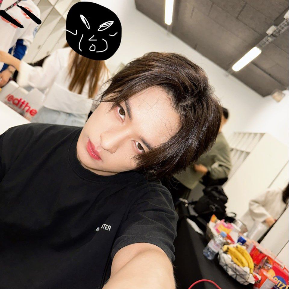 Recent activity shot of Lee Know (Stray Kids)